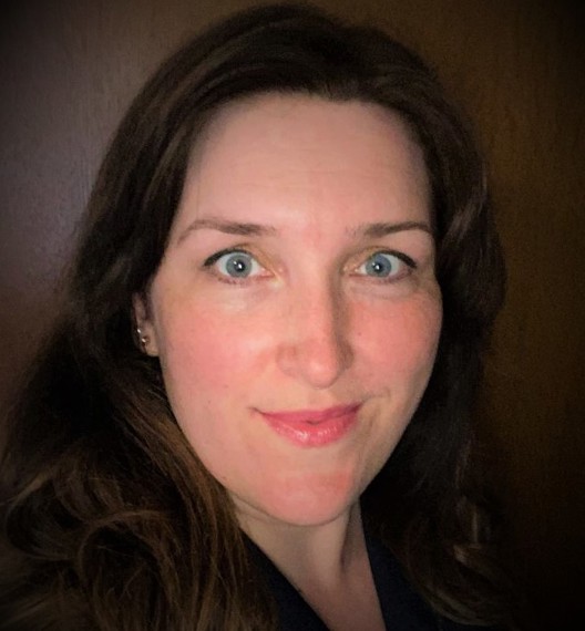 Photo 5879776234014096183 Y